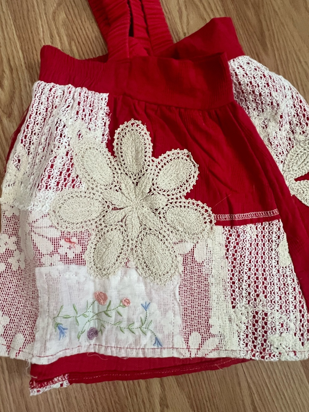 POL Red and Cream Patchwork Tank Top - Picture 4 of 7